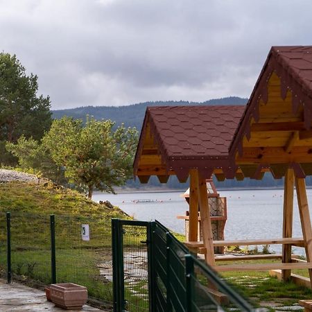 Къщи За Гости Иварос - Доспат Doszpat Kültér fotó